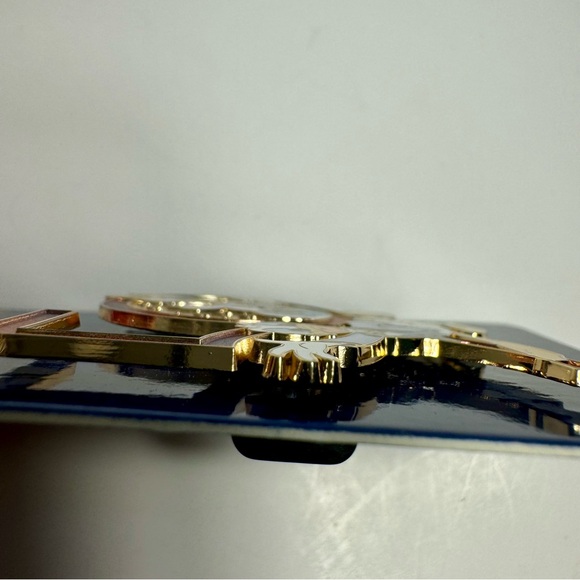 NWT. Disney Donald and Daisy 50th Anniversary pin. Walt Disney World collectible - Picture 5 of 8